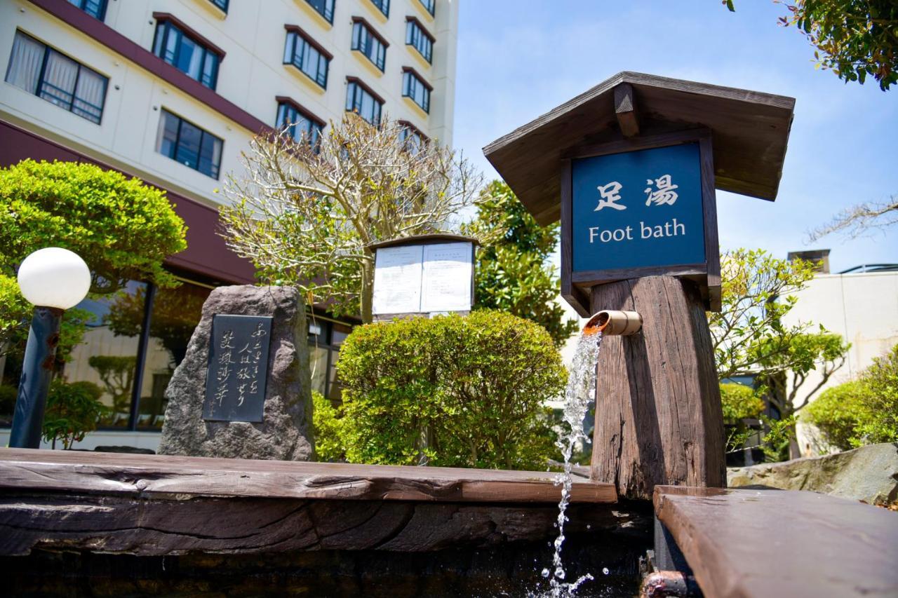 Aso Hotel Luaran gambar