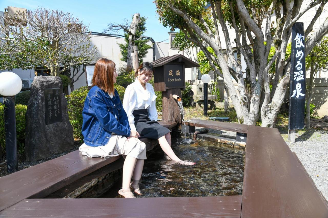 Aso Hotel Luaran gambar