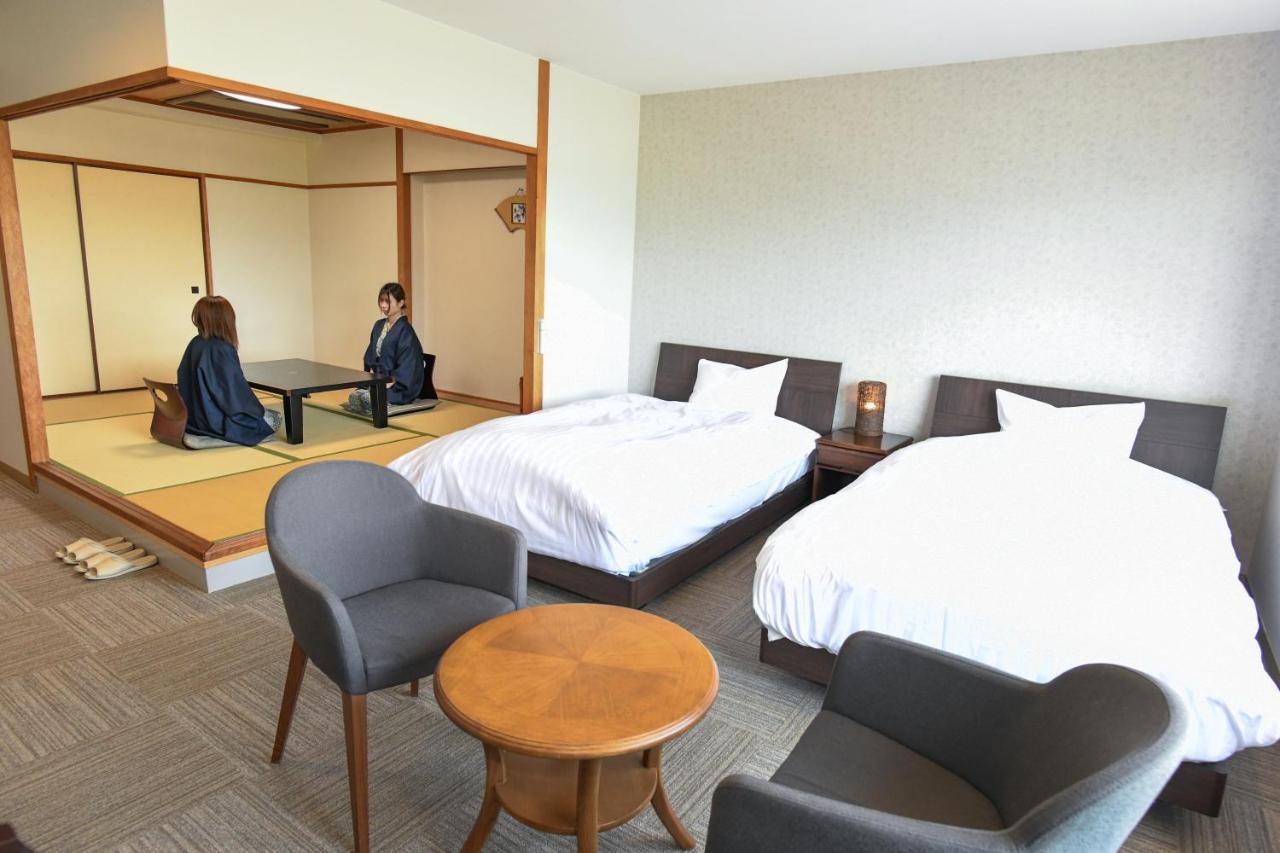 Aso Hotel Luaran gambar