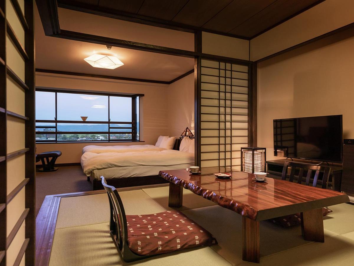 Aso Hotel Luaran gambar
